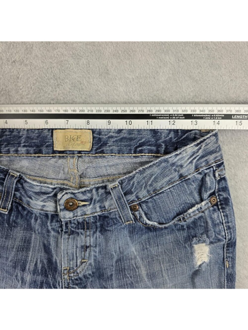 BKE Star Bootcut Jeans Womens 27x33.5 Blue Distressed Stretch Light Wash - Picture 6 of 9
